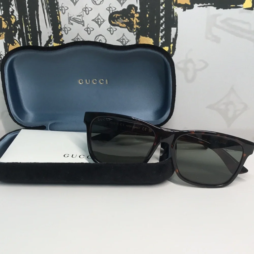 ✨ Brand New Gucci GG0746S 003 Sunglasses – Dark Havana with Green Lenses ✨